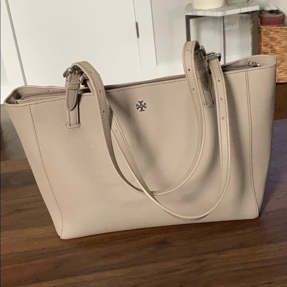Light grey Tory Burch medium tote